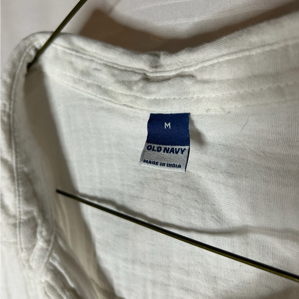 Cropped Button-up - Picture 2 of 4